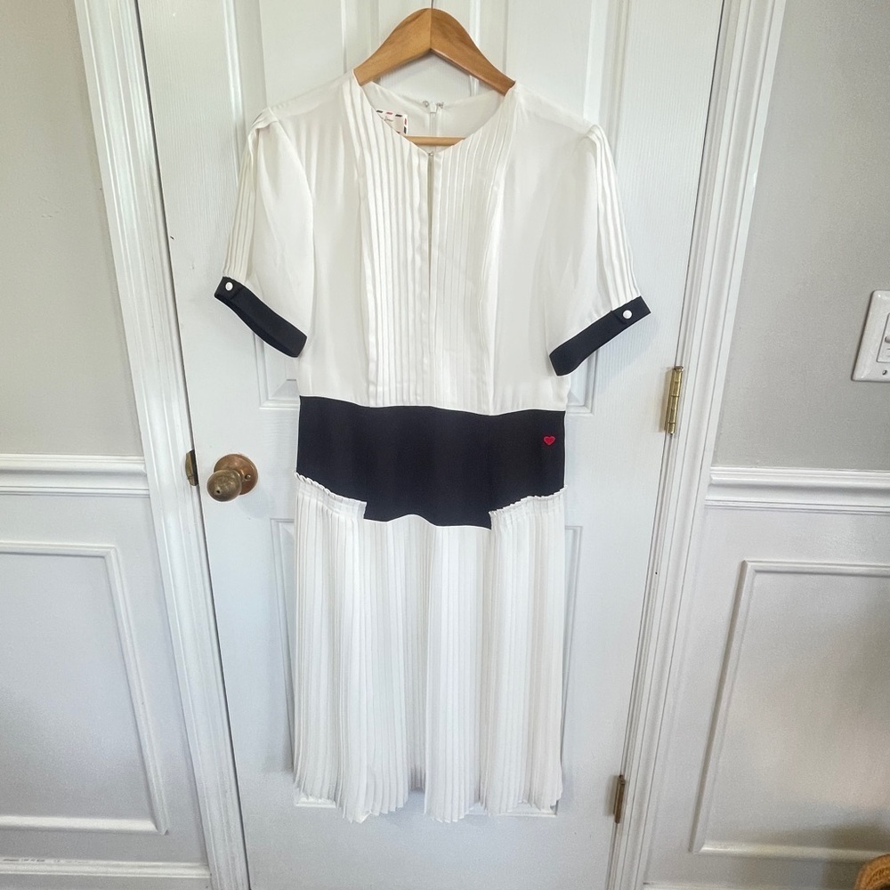 Dear Drew by Drew Barrymore Elizabeth Street Short Sleeve Pleated Dress SZ 6 - Picture 2 of 11